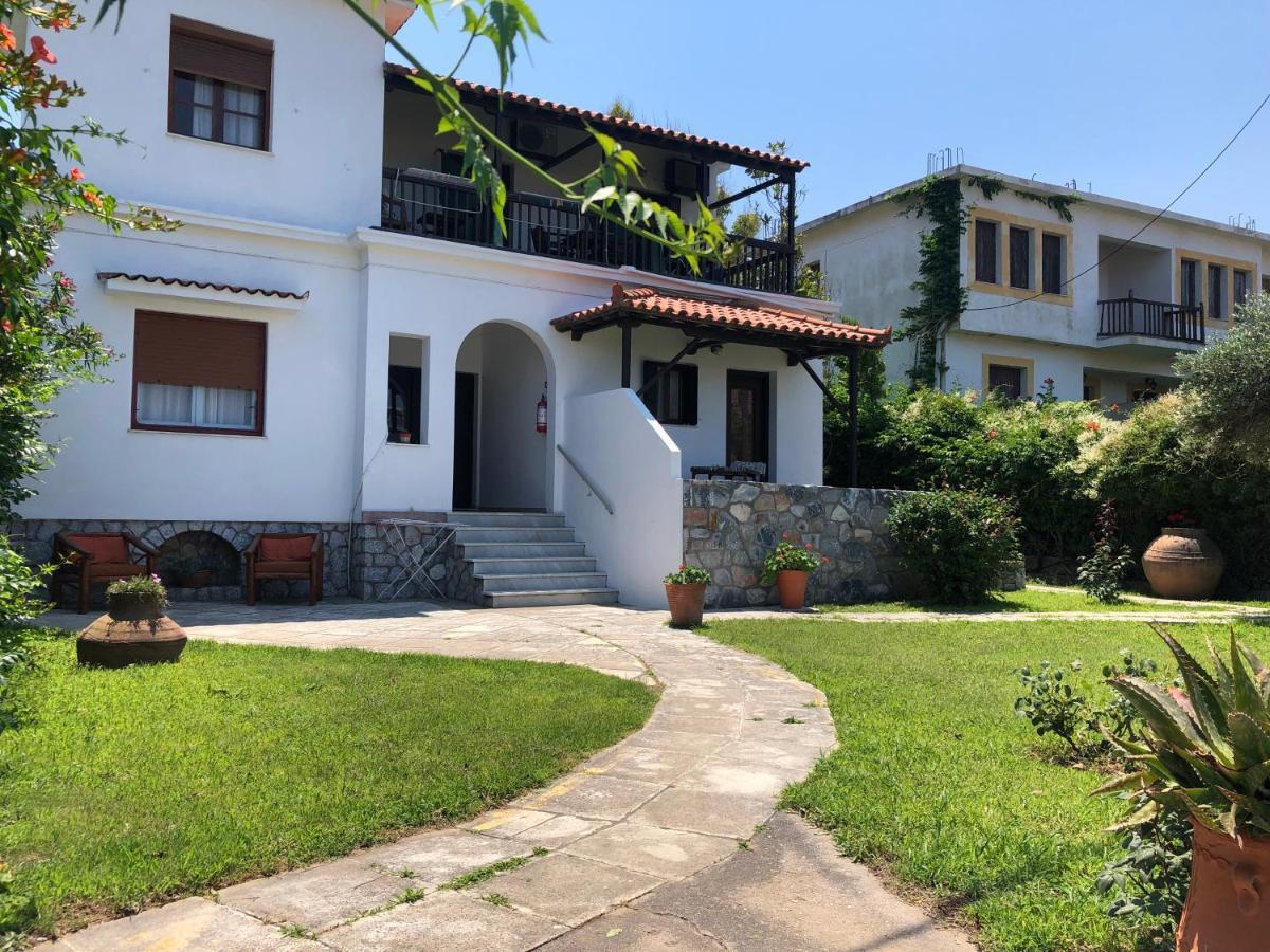 Eleni Del Sol Apartment สโกเปลอสทาวน์ ภายนอก รูปภาพ