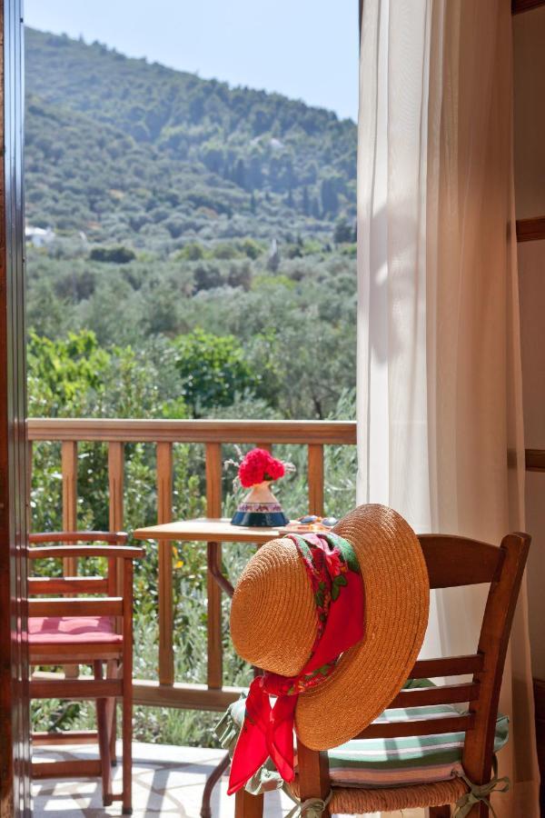 Eleni Del Sol Apartment สโกเปลอสทาวน์ ภายนอก รูปภาพ